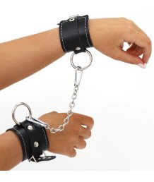 Чёрные кожаные наручники с белой строчкой Crazy Handmade