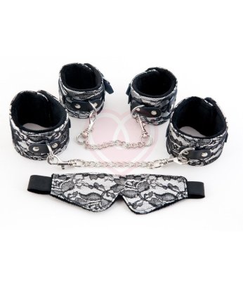 Кружевной набор с наручниками, оковами и маской ToyFa Marcus серебряный
