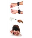 Набор для игр Pipedream Sensual Seduction Kit наручники, щекоталка и маска на глаза