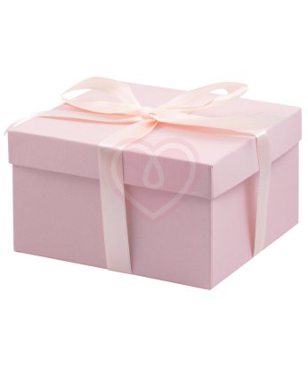 Подарочная коробка Пудра 19х19 см нежно-розовая