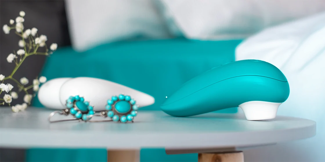 Кішкентай мүшесі киска Жыныс мүшелерін жалаптар