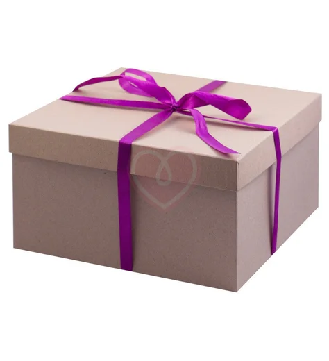 Крафтовая подарочная коробка 25х25 см фото 1