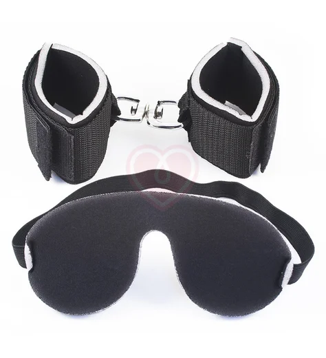 Набор мягкие наручники и маска Bad Kitty Wristcuffs Eyemask фото 1