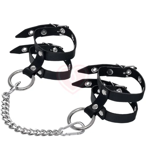 Оковы на ноги из двух ремешков с кольцом Pecado BDSM черные фото 1