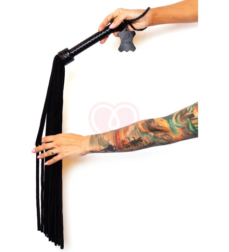 Флоггер Scandal из натуральной кожи с замшевым хвостом чёрный фото 1