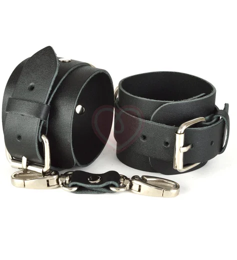 Кожаные наручники Ideal черно-серебряные фото 1