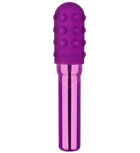 Большая вибропуля с двумя насадками Le Wand Grand Bullet фиолетовая фото 1
