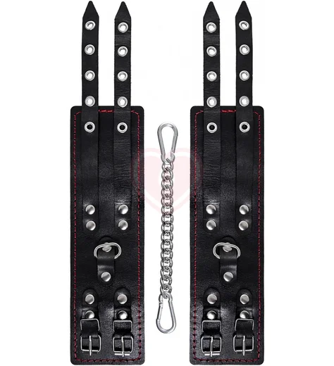 Оковы на ноги с двумя ремнями и красной строчкой Pecado BDSM черные фото 4