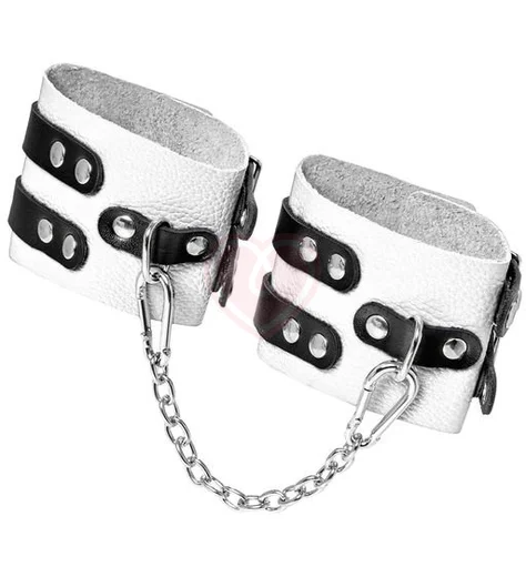 Оковы на ноги с двумя ремнями и люверсами Pecado BDSM белые с черным фото 4