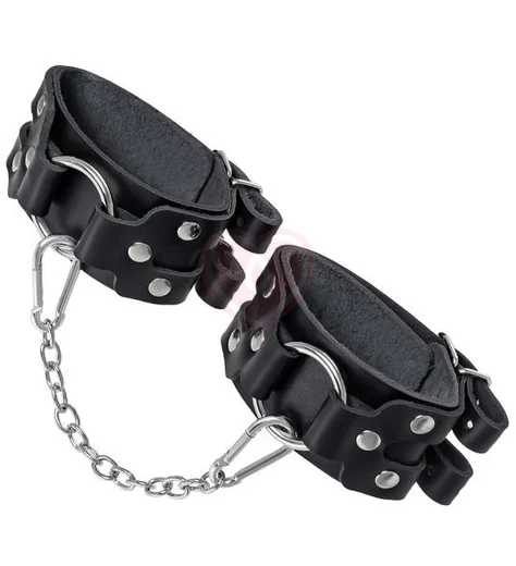 Оковы на ноги с двумя ремнями Pecado BDSM черные фото 3