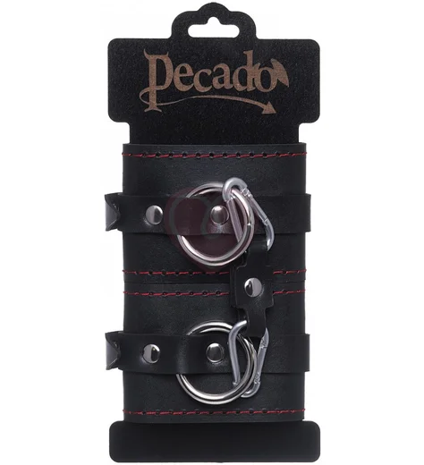 Однослойные наручники с красной строчкой Pecado BDSM черные фото 6