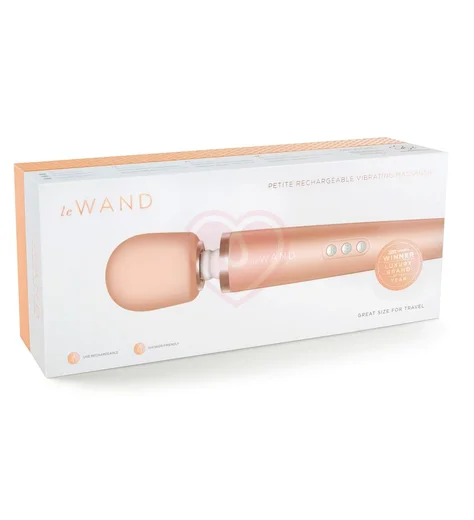 Массажёр Le Wand Petite Rechargeable розовое золото фото 4