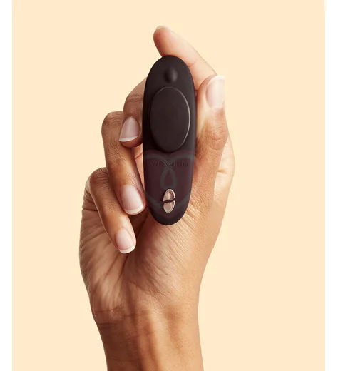 Набор We-Vibe Tease Us Set с клиторальным вибратором Moxie и эрекционным кольцом Bond фото 3