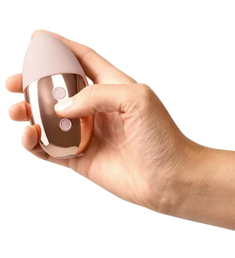 Утяжелённый мини-вибратор Le Wand Point розовое золото фото 3