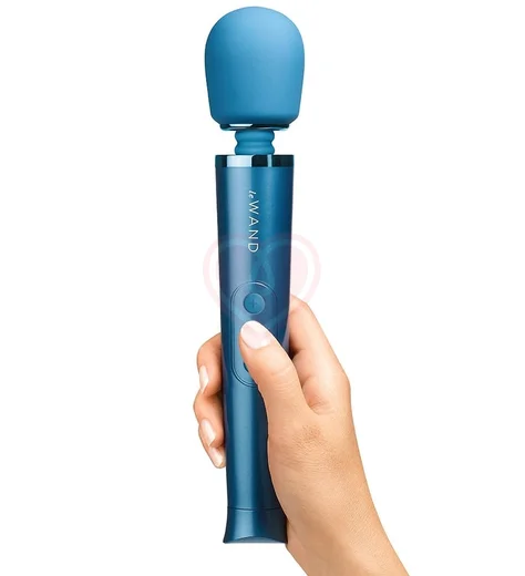 Массажёр Le Wand Petite Rechargeable лазурный фото 2