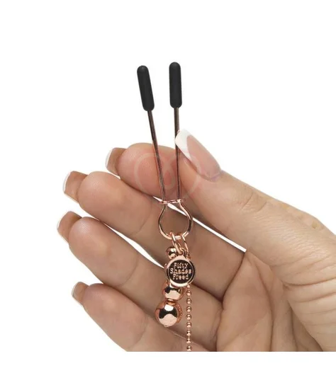 Металлические зажимы для сосков и клитора Fifty Shades Freed All Sensation золотые фото 8