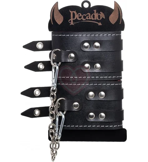 Ножные оковы с двумя ремнями и красной подкладкой Pecado BDSM черные фото 6