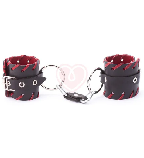 Наручники из натуральной кожи с красной окантовкой Crazy Handmade фото 1