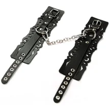 Оковы из чёрной кожи с узорами Crazy Handmade