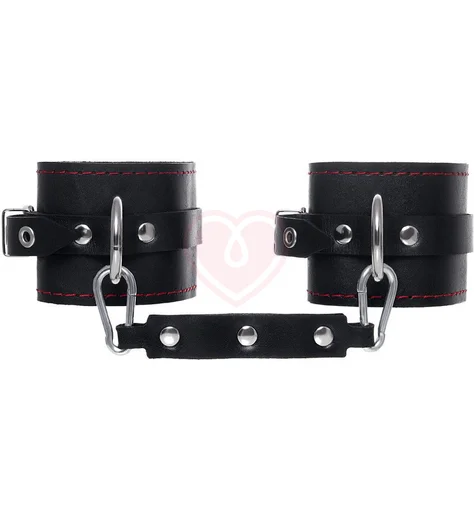 Оковы на ноги с красной строчкой Pecado BDSM черные фото 2