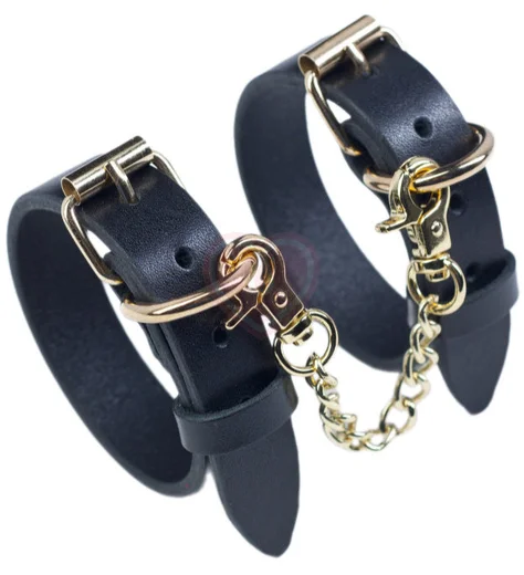 Наручники из ременной кожи с золотой фурнитурой Лунный свет чёрные фото 4
