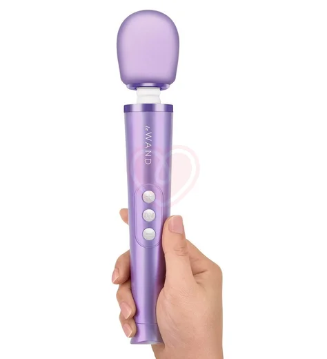 Массажёр Le Wand Petite Rechargeable сиреневый фото 5