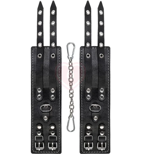 Ножные оковы с двумя ремнями и красной подкладкой Pecado BDSM черные фото 5