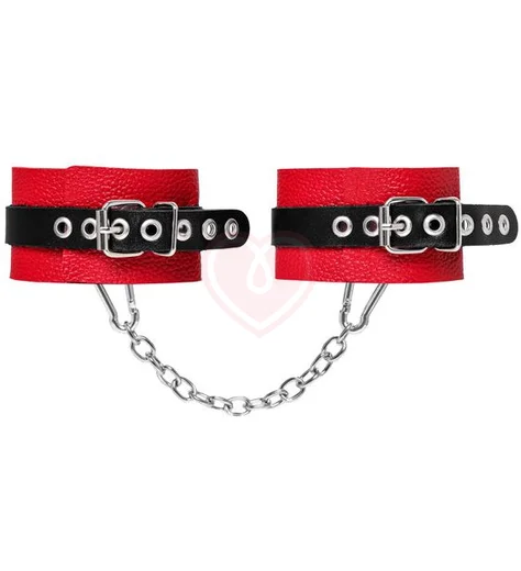 Мягкие оковы для ног с люверсами Pecado BDSM красные с черным фото 2