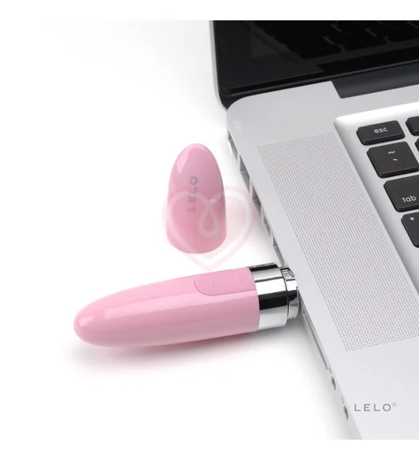 Маленький вибратор Lelo Mia 2 розовый фото 3