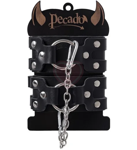 Оковы на ноги с двумя ремнями Pecado BDSM черные фото 6