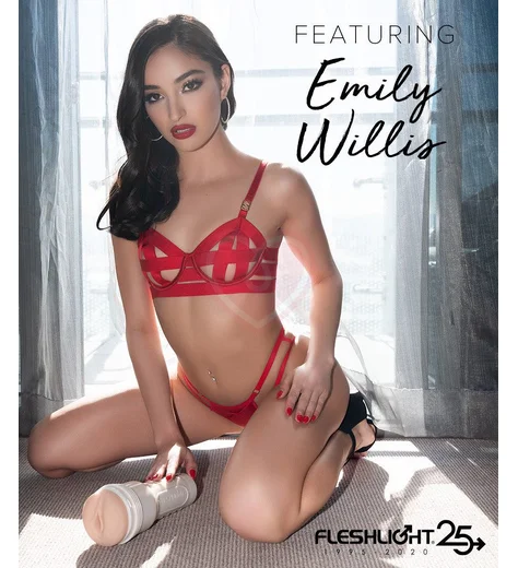 Мастурбатор Fleshlight Signature Girls Emily Willis Squirt копия вагины фото 5