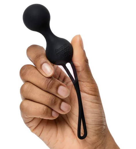 Набор Desire Blooms '50 оттенков серого' и Womanizer Liberty фото 6