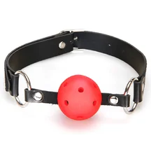 Кляп на ремне с красным шариком с отверстиями для дыхания Breathable Ball Gag