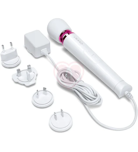 Проводной массажёр Le Wand Petite Plug-In белый фото 3