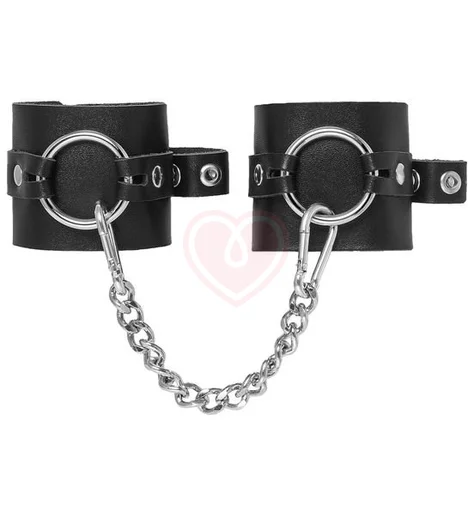 Наручники из толстой кожи с люверсами Pecado BDSM черные фото 1