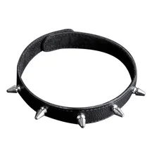 Узкий кожаный чокер с шипами чёрный