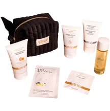 Набор косметики YesforLov La Trousse Enchantee с чёрной косметичкой