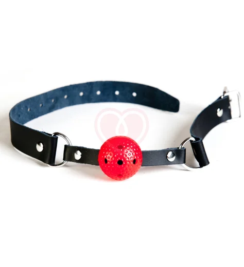 Кляп с отверстиями для дыхания ToyFa Theatre красный фото 1