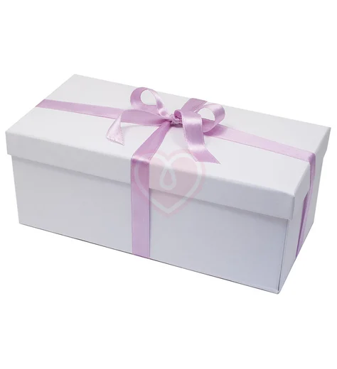 Высокая подарочная коробка 25х18 см белая фото 1