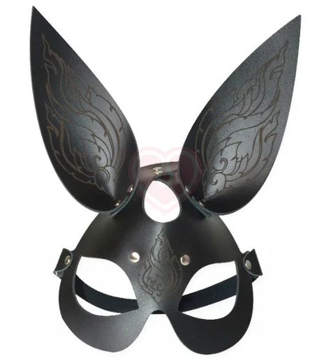 Маска зайки с узором чёрная фото 1