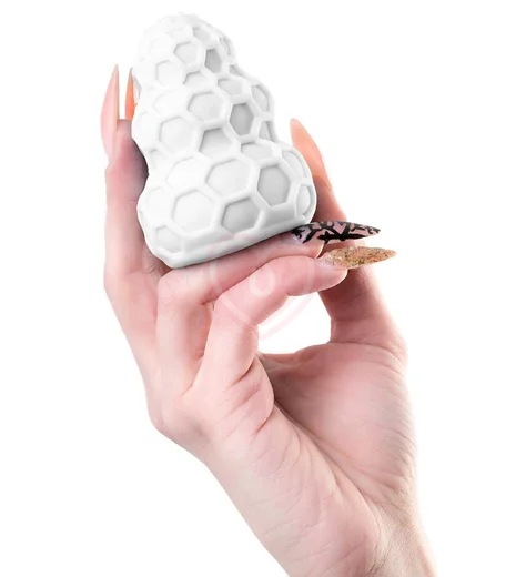 Рельефный мини-мастурбатор A-Toys Flaff 8 см белый фото 6