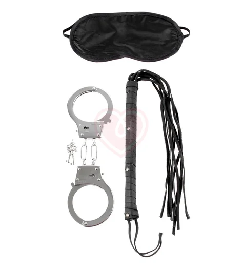 Набор наручники, маска и плётка Lover's Fantasy Kit фото 1