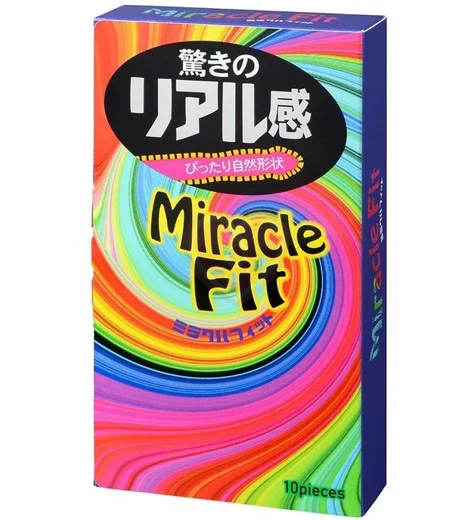 Анатомические презервативы Sagami Miracle Fit 10 шт фото 1