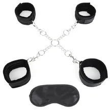 Наручники и оковы с крестовым креплением Lux Fetish Deluxe Chain Hogtie чёрные