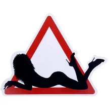 Наклейка-знак на авто Девушка