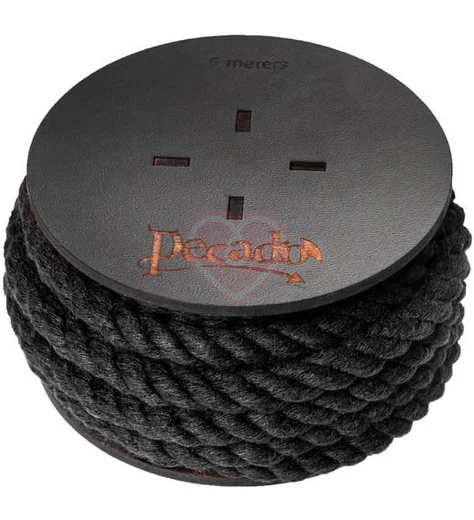 Хлопковая веревка для шибари на катушке Pecado BDSM 5 метров черная фото 1