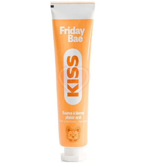 Возбуждающий бальзам для губ Friday Bae Kiss с ароматом вишни 15 мл фото 1