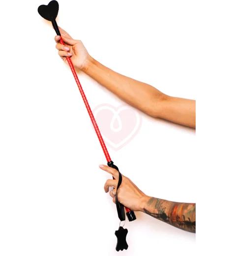 Стек Scandal из натуральной кожи и замши с хлопушкой-сердцем чёрно-красный фото 1