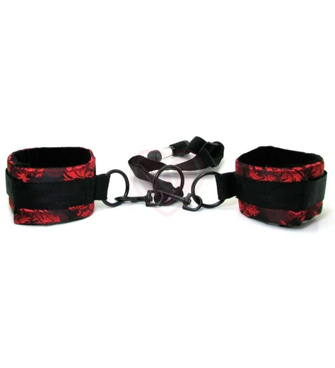 Фиксация на дверь с наручниками Scandal Over the Door Cuffs фото 1