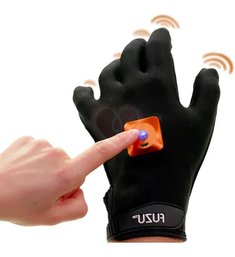 Левая массажная перчатка с вибрацией Fuzu Vibrating Massage Glove M чёрная фото 2